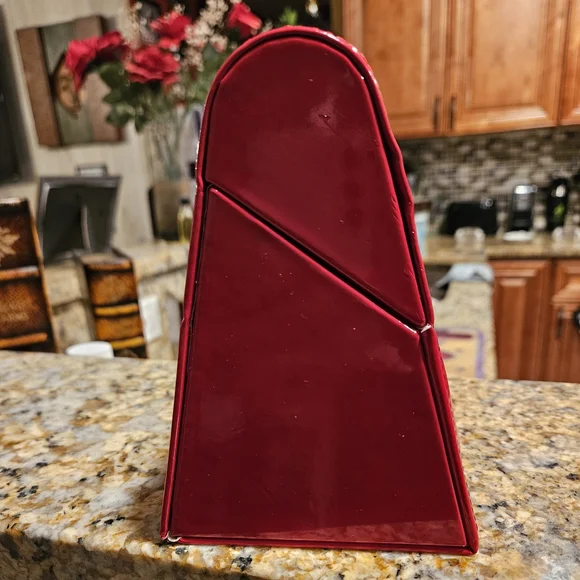 Yves Saint Laurent Red Chevron Quilted Women's Bag - Picture 3 of 5